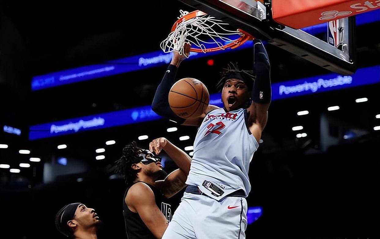 包含CBA常规赛今夜走向成谜；华盛顿奇才再遭质疑；态度坚定；训练强度明显提升的词条