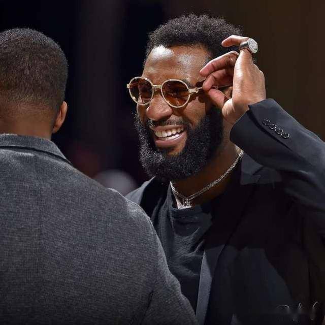 费耶诺德为什么叫飞燕